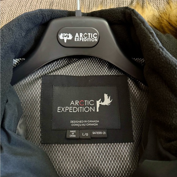 Attic Expedition Chevron Quilted Down Coat - Picture 5 of 13